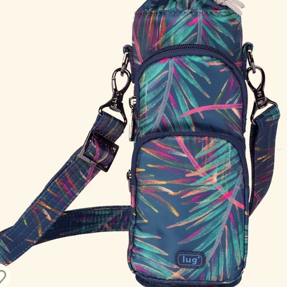 Lug Huggie Crossbody Water Bottle Holder
